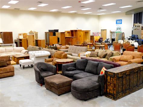 Habitat for humanity restore craigslist - benefits of buying used furniture. Beyond the cost savings that come with buying used furniture, you are supporting environmental sustainability . Every couch and chair you purchase is diverted from a landfill. Additionally, all proceeds from your purchase support our nonprofit, Habitat for Humanity, which combats the affordable housing crisis ... 